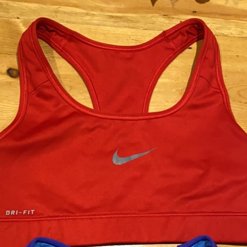 Nike sports bra